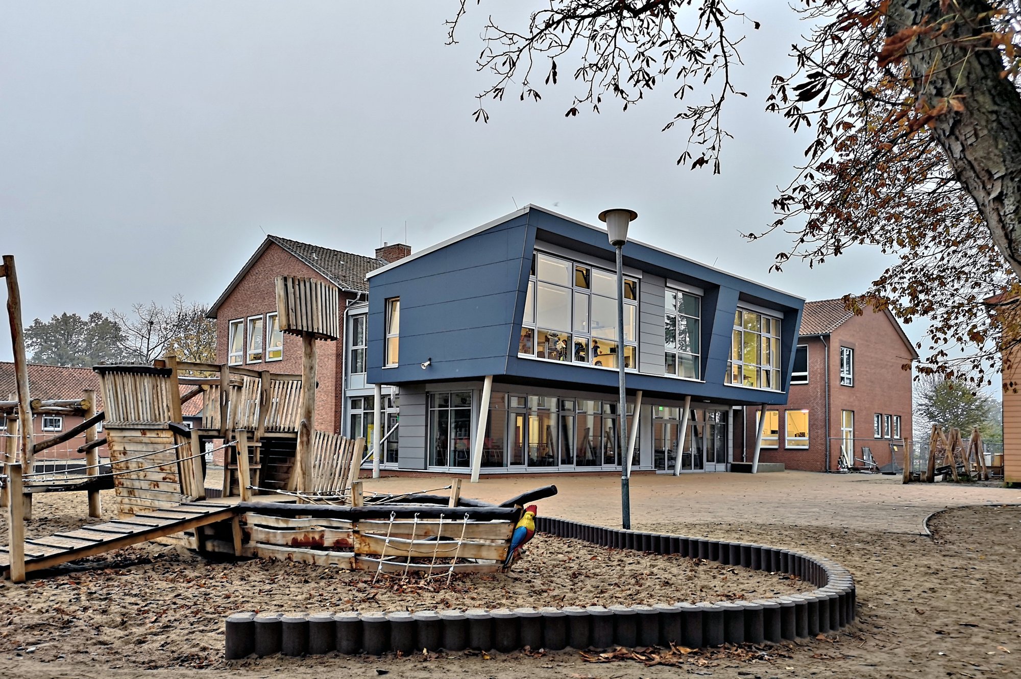 Schulgebäude